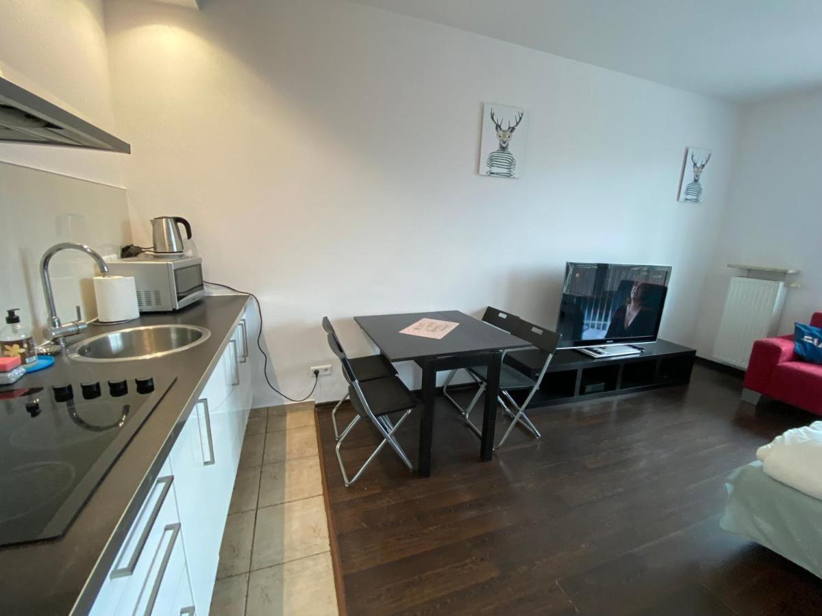 Appartamento Apartament Przy Klifie Varsavia Esterno foto